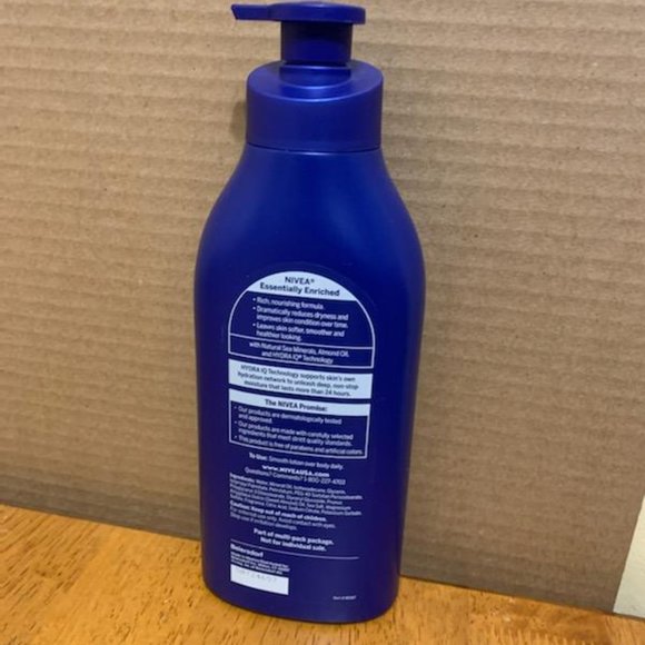 Nivea Essentially Enriched Body Lotion Almond Oil Dry to Very Dry Skin - Picture 4 of 4
